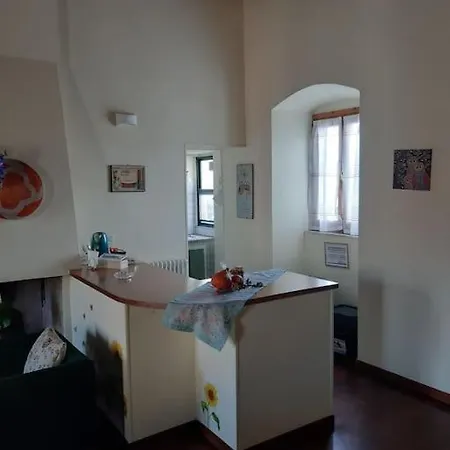 Casa In Piazza A Due Passi Dagli Imbarchi E Dal Centro Storico