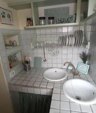 Appartamento Casa In Piazza A Due Passi Dagli Imbarchi E Dal Centro Storico *